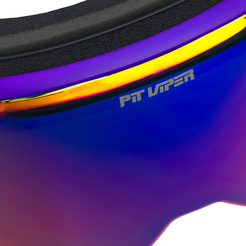 | even_more_closeup.JPG | The Genesis BN5000 Ski and Snowboard Goggles from Pit Viper