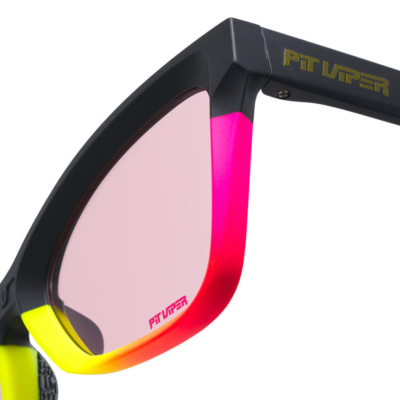 Photochromic Rose | im_ready_for_my_closeup.JPG | The Italo Clawdia with a photochromic rose lens from Pit Viper