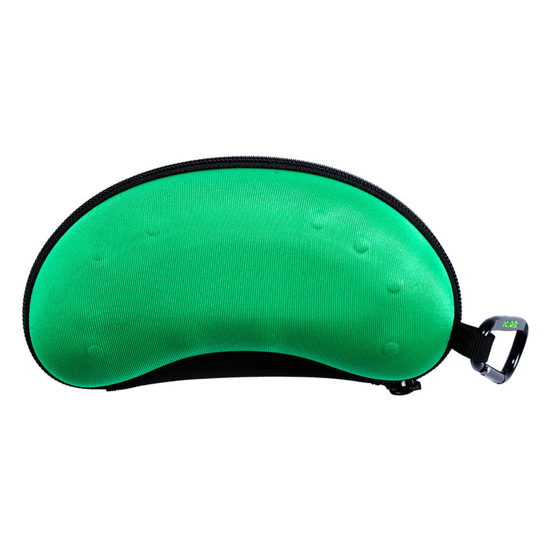 | it_the_back.JPG | The In-a-Pickle Firmcase from Pit Viper