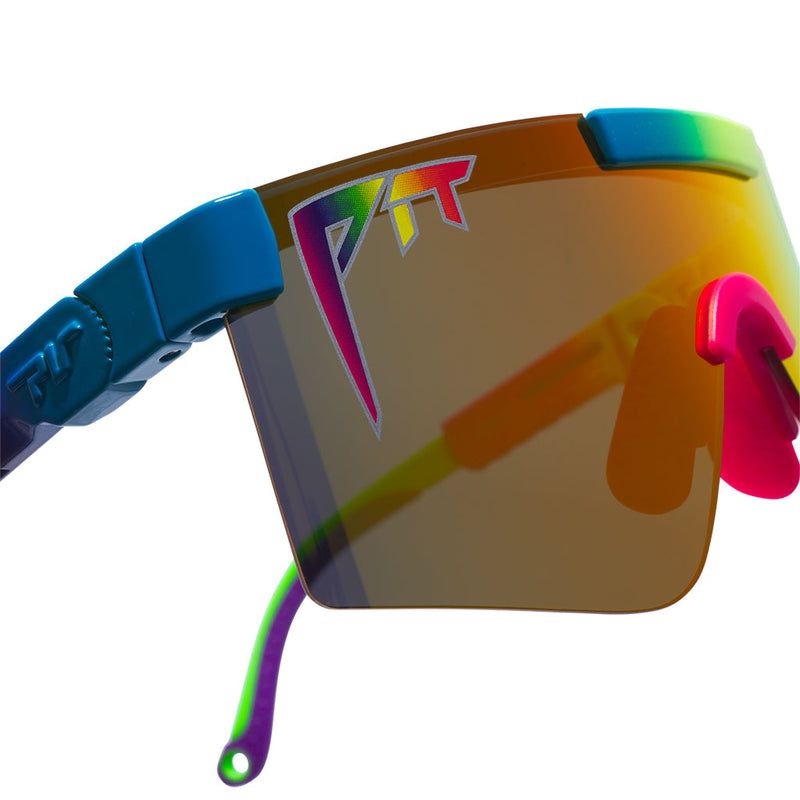 HDPV Polarized Rainbow / Regular | im_ready_for_my_closeup.JPG | The Pride Original Regular, shield style sunglasses from Pit Viper, polarized sunglasses from Pit Viper