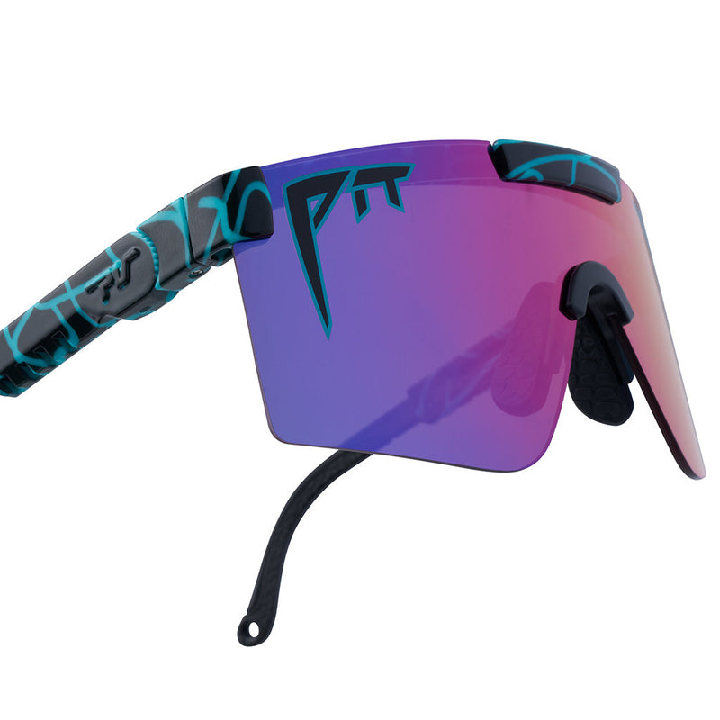 HDPV Polarized Pink-Purple / Regular | im_ready_for_my_closeup.JPG | The Voltage Original 2.0 Sunglasses from Pit Viper