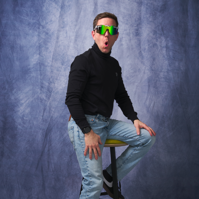 HDPV Polarized Blue-Green / Regular | photo_of_person_2.JPG | The Cowabunga Original 2.0, polarized sunglasses from Pit Viper
