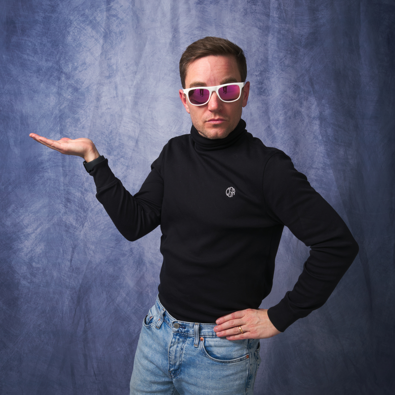 / HDPV Polarized Pink | photo_of_person_2.JPG | The Miami Nights Highball, polarized sunglasses from Pit Viper