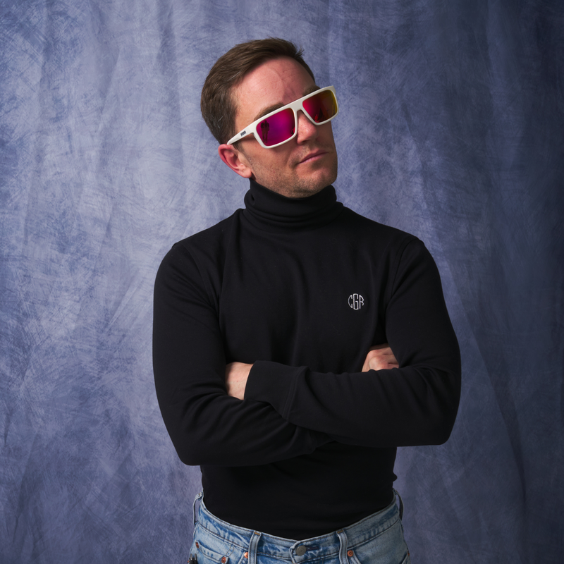 / HDPV Polarized Red | photo_of_person_2.JPG | The Miami Nights Turboshaft, polarized sunglasses from Pit Viper