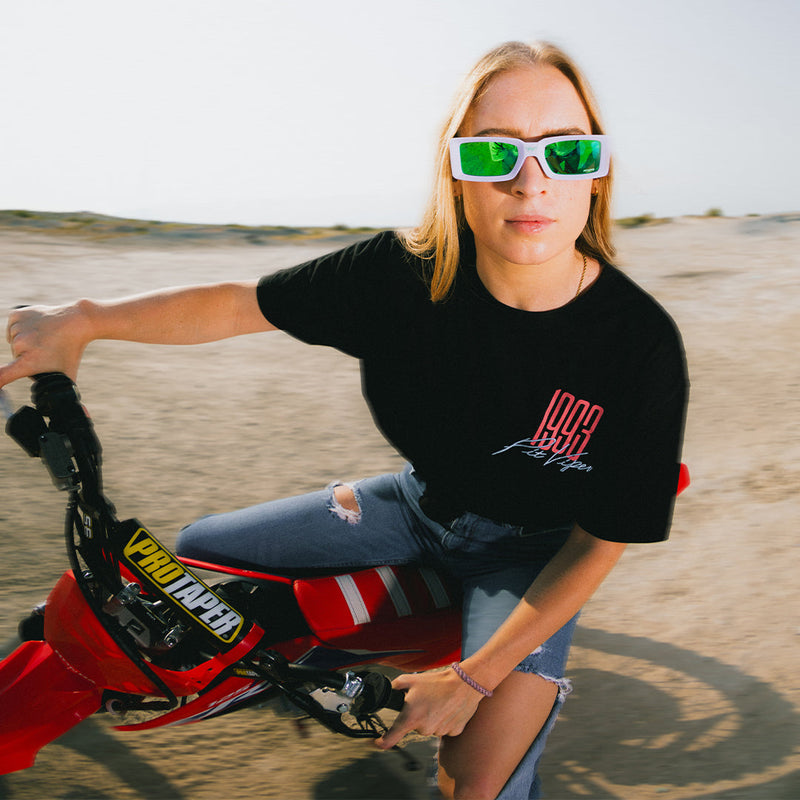  | photo_of_person.JPG | The Moontower Low Bones Sunglasses From Pit Viper