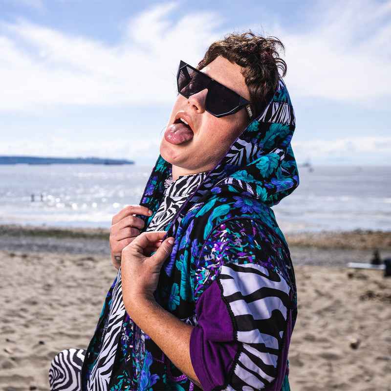 / Smoke | photo_of_person_2.JPG | Person wearing The Onyx Showroom from Pit Viper Sunglasses